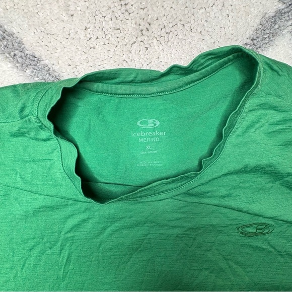 2/$20 Icebreaker Men XL Merino Wool Blend Green Tee Shirt New Zealand Moisture - Picture 3 of 8